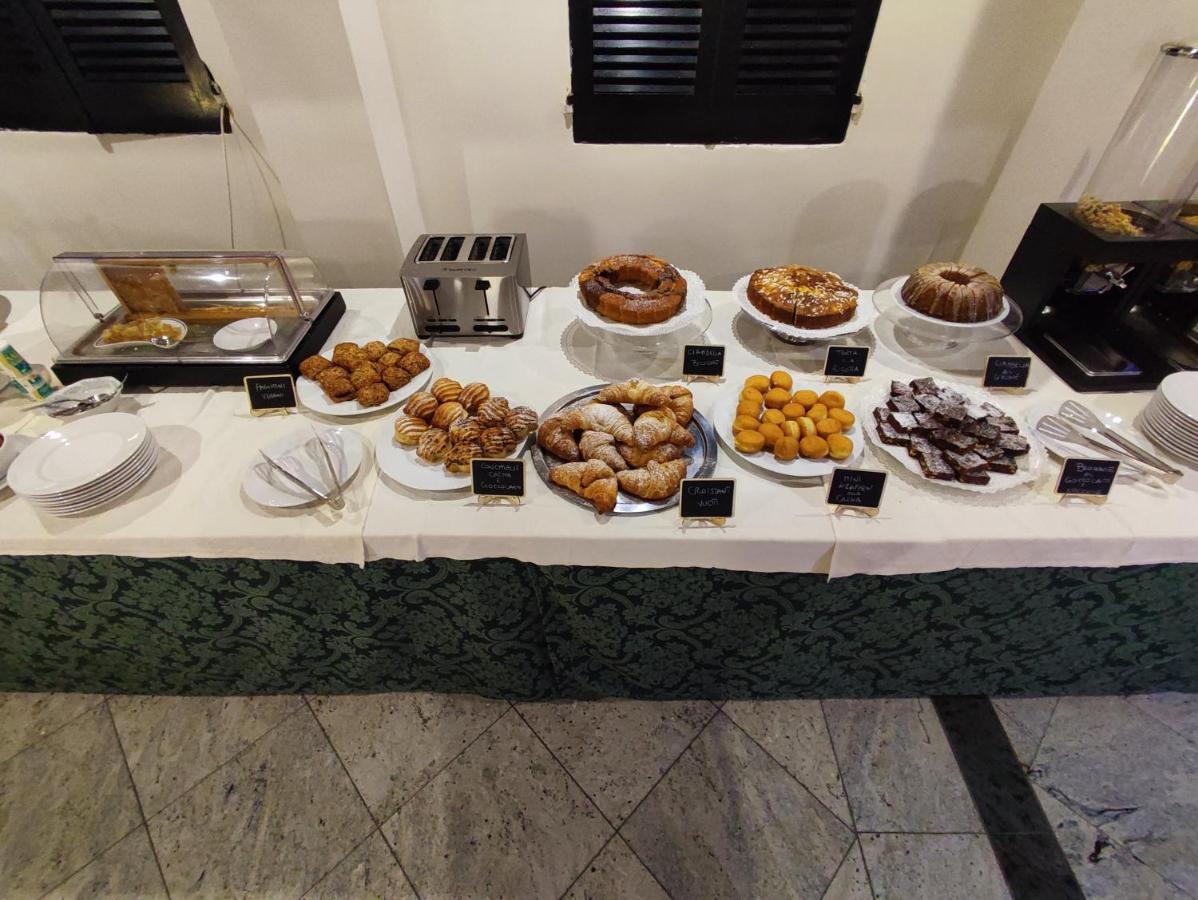 Hotel Hieracon 卡洛福泰 外观 照片